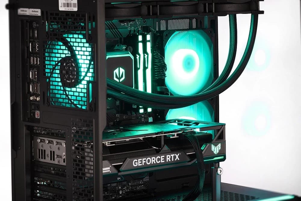 Actina PC AMD Ryzen 9 9900X 32 GB DDR5-SDRAM 1 TB SSD AMD Radeon RX 9070 XT Midi Tower Black